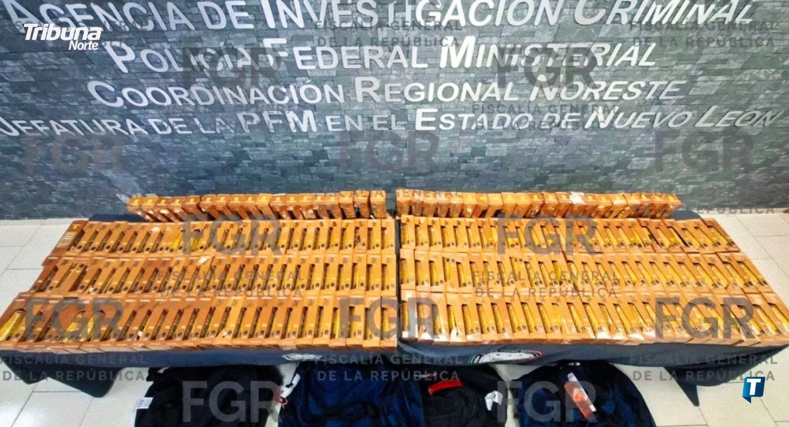 Decomisan cocaína líquida disfrazada de «producto milagro» en el Aeropuerto de Monterrey