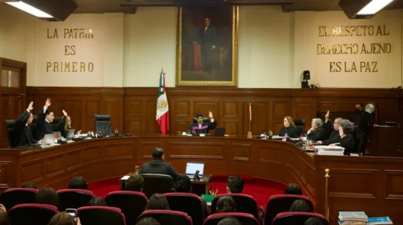 SCJN avala prohibición de comida chatarra en escuelas, preparatorias y universidades de México