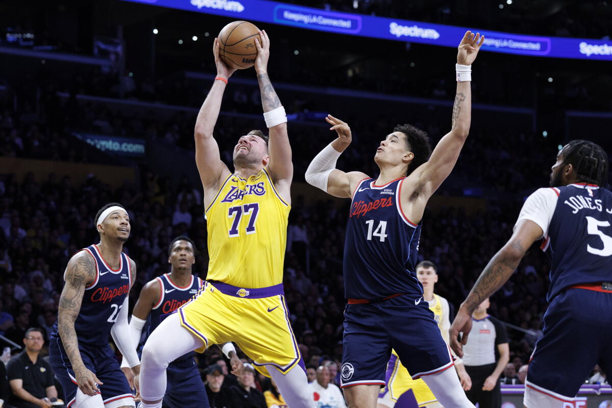 Los Ángeles Lakers vs Los Ángeles Clippers HOY: Horario y dónde ver el partido de la NBA 2026-27