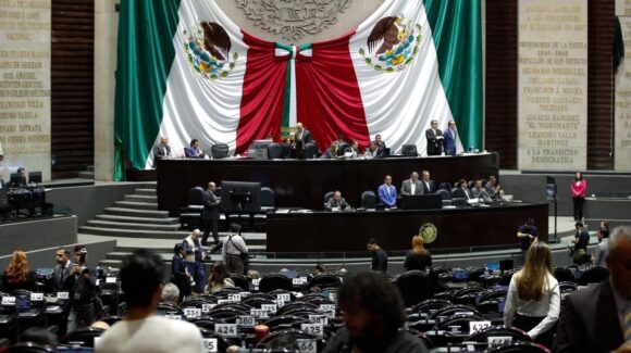 Diputados aprueban reforma a la Ley del ISR y la envían al Senado: Así cambian deducciones, RESICO y retenciones en plataformas