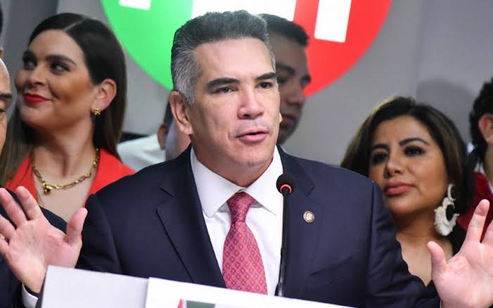 Alejandro Moreno denuncia en EU a tres consejeros del INE y pide revisar sanciones bajo la Ley Magnitsky