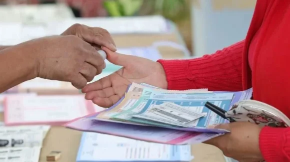 Tepjf perfila tumbar acuerdo del INE que permitía contar boletas “planchadas” en nuevos cómputos
